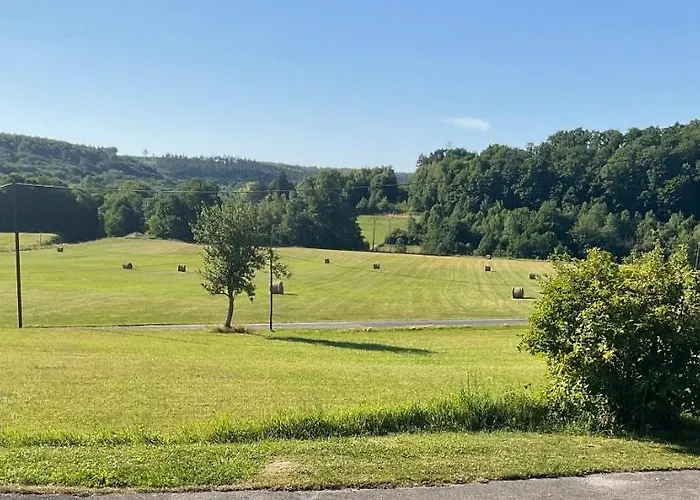 Bed & Breakfast A L Oree Du Bois 3*